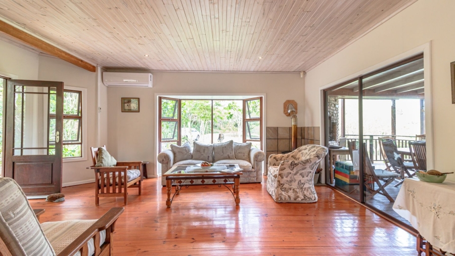 4 Bedroom Property for Sale in Dorchester Heights Eastern Cape